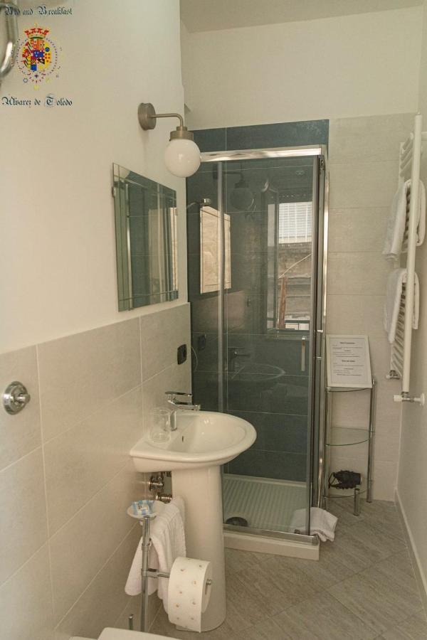Alvarez De Toledo Bed & Breakfast Наполи Екстериор снимка